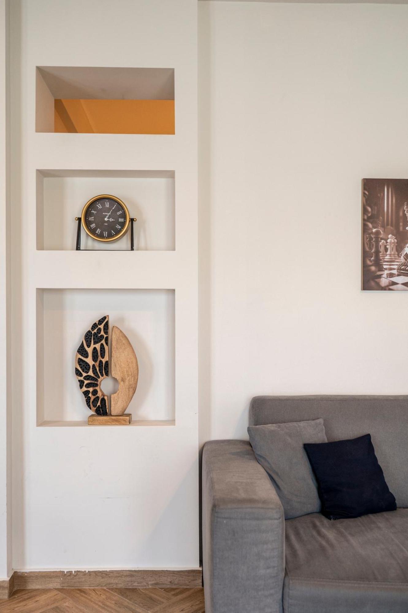 Houseloft Grand Vista Apartment